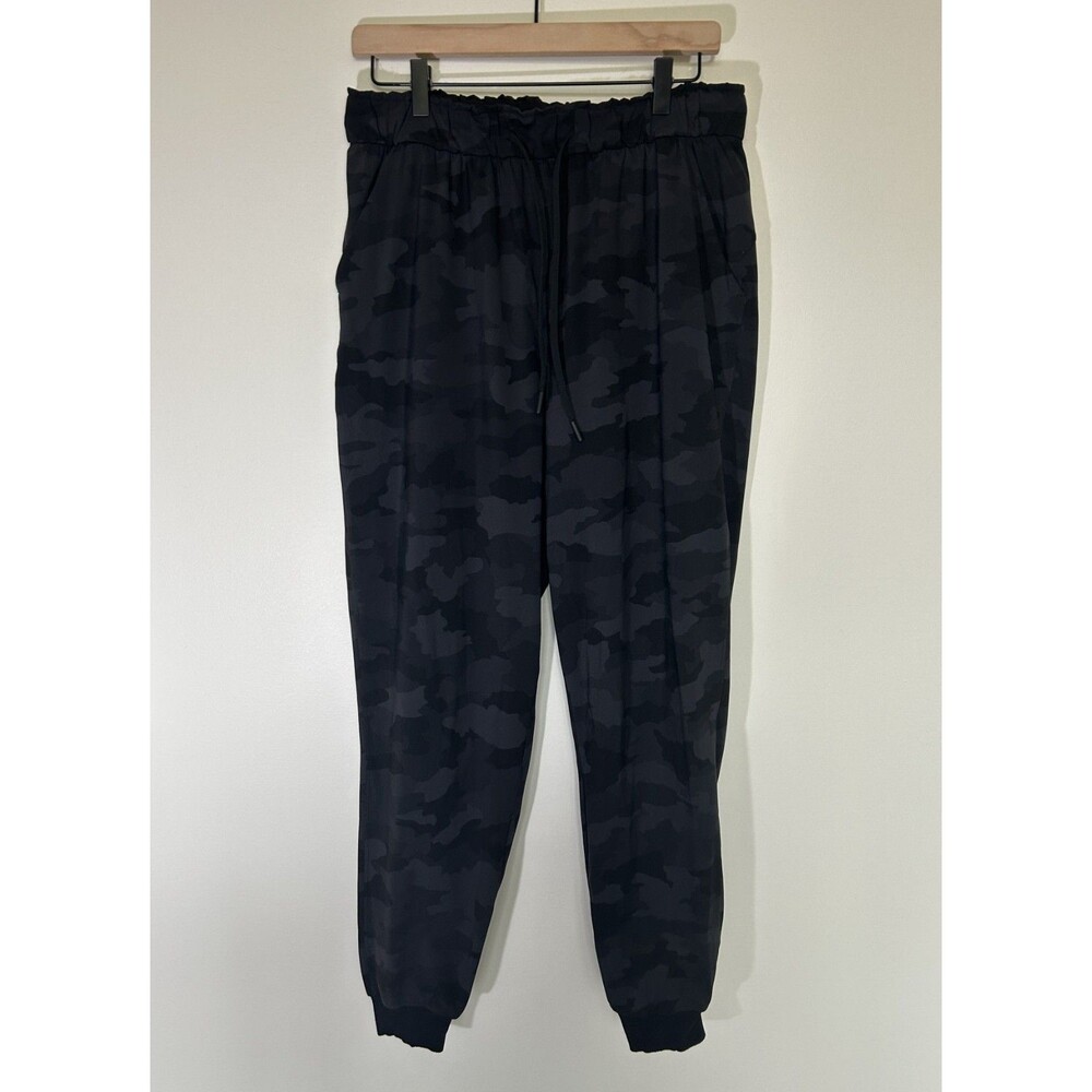 Lululemon Black Camo High Stretch Jogger Pants Women's Size 10 Drawstring
